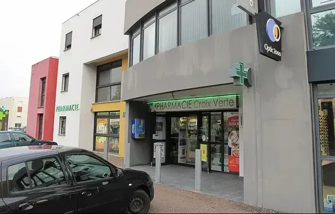 Pharmacie à Elne